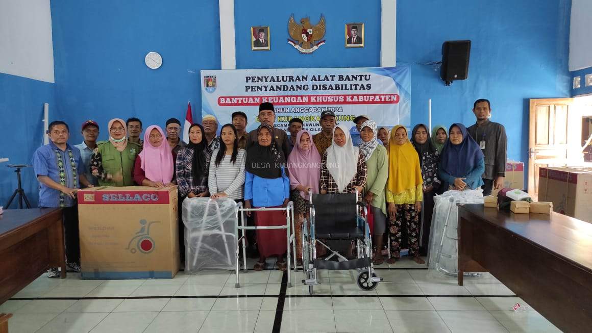 Penyaluran alat Bantu penyandang Disabilitas  Bansus Kabupaten Cilacap th 2024